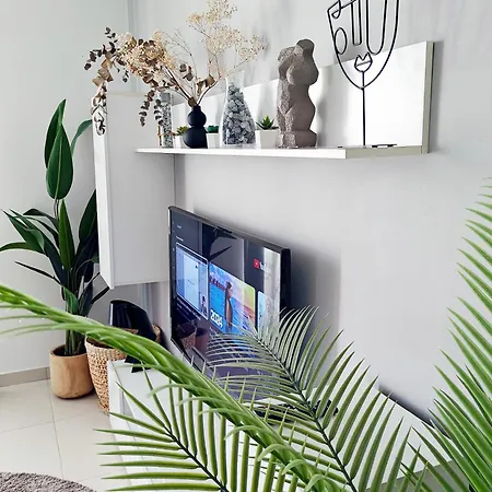 Bliss Apartment *